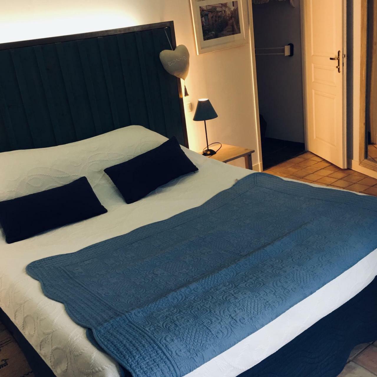 Chambres D'Hotes Le Logis Du Port Paradis Nieulle-sur-Seudre Kültér fotó
